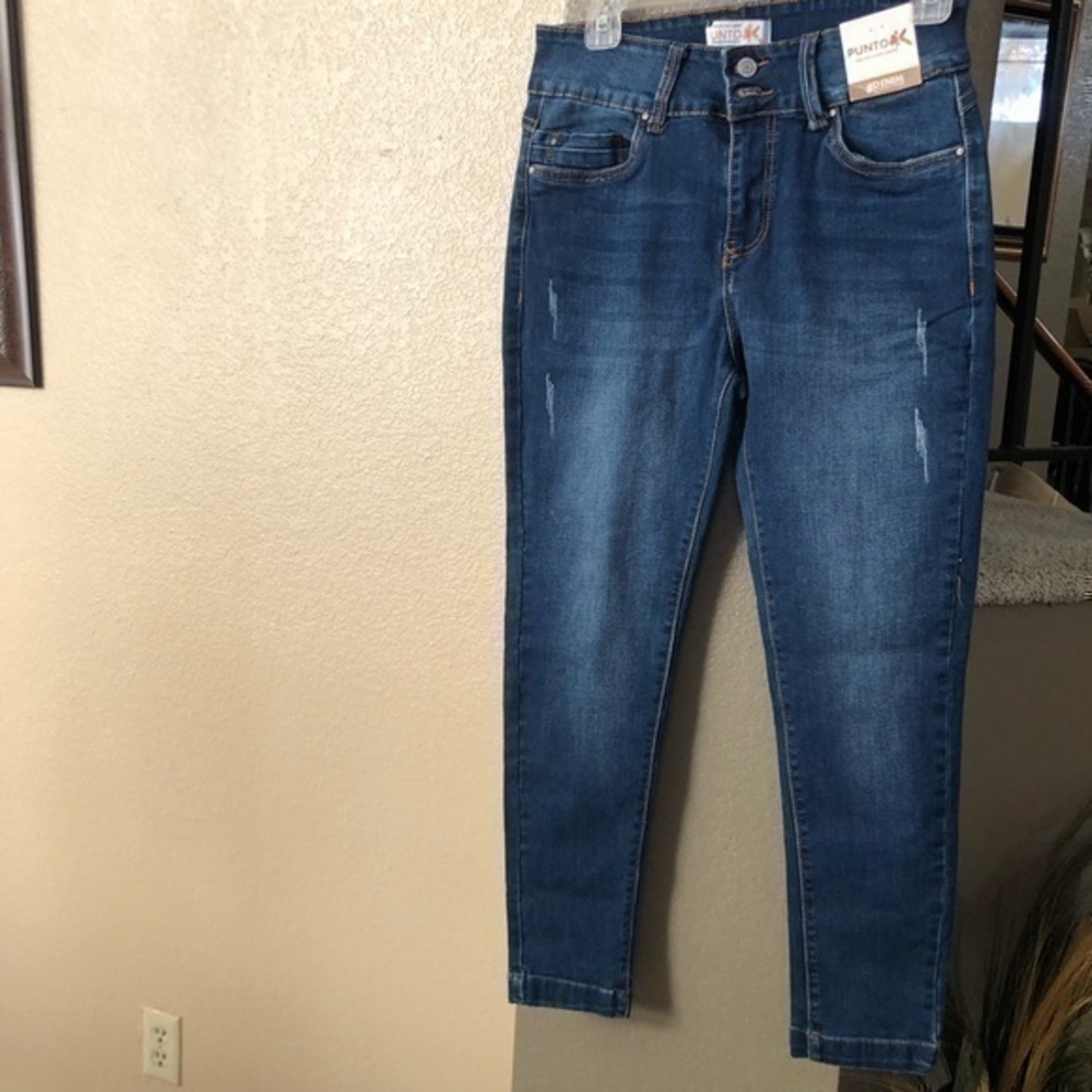 NWT High Rise Skinny Jeans Size 11 - Picture 1 of 4